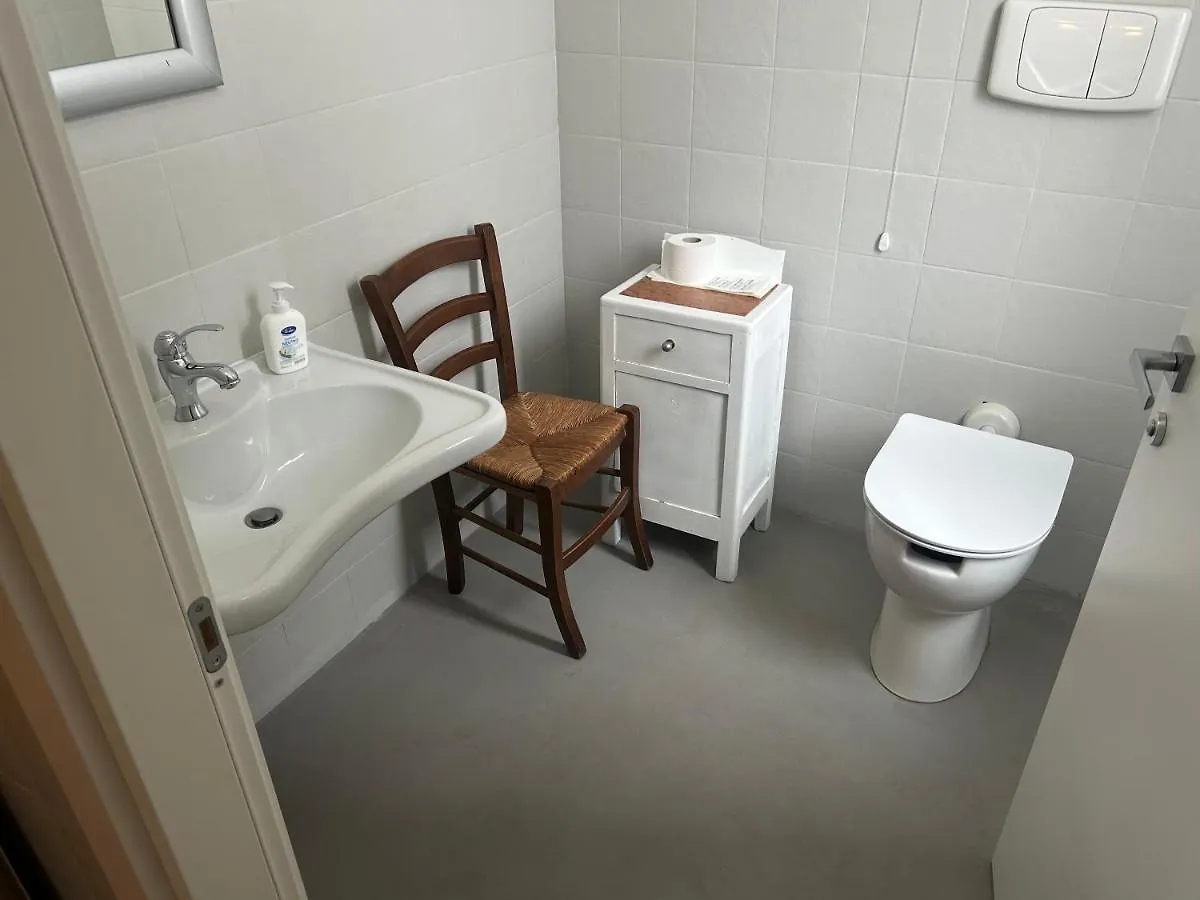 Genovesa 42 Group Apartment Verona Italy