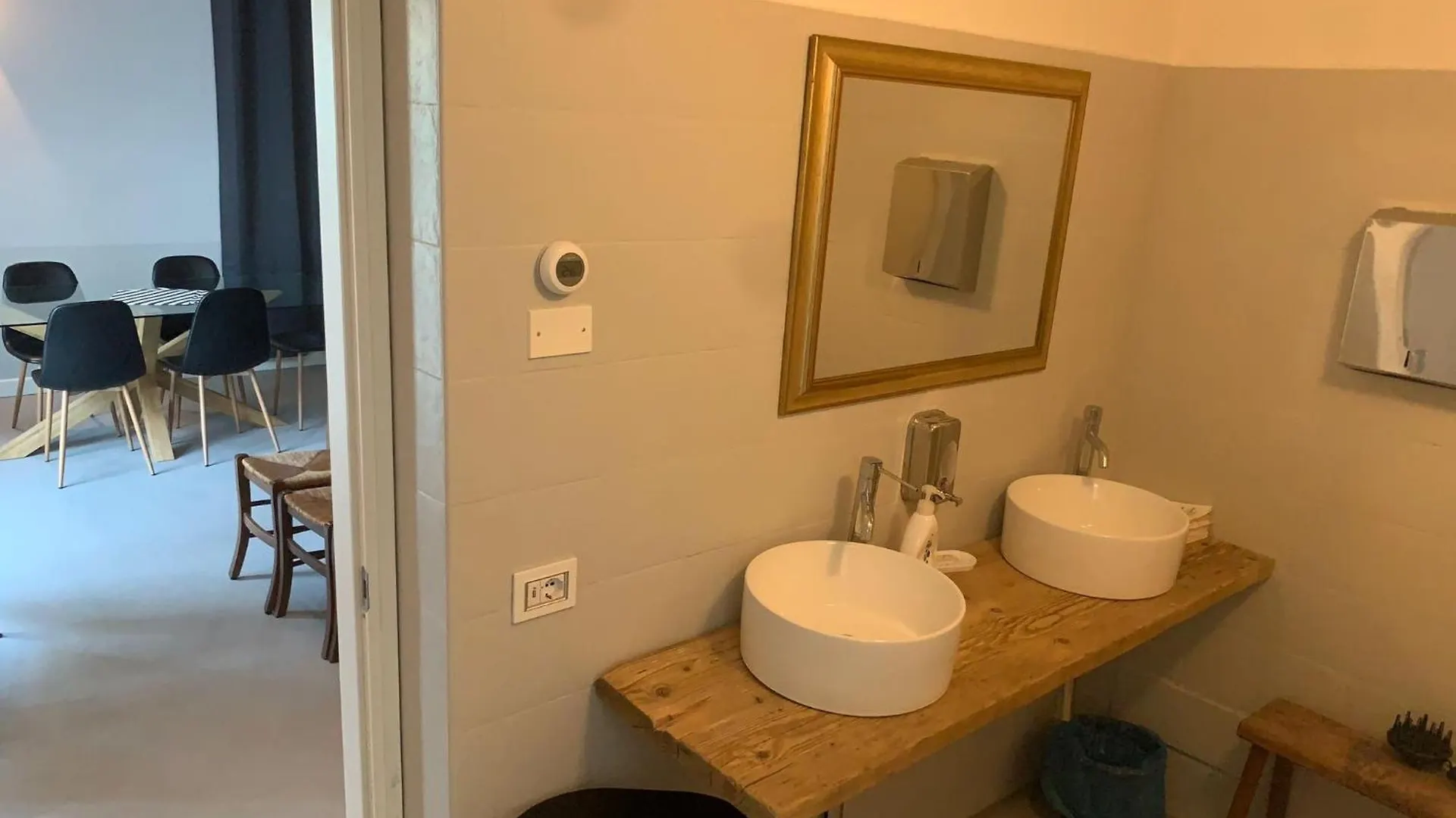 Genovesa 42 Group Apartment Verona 0*,  Italy